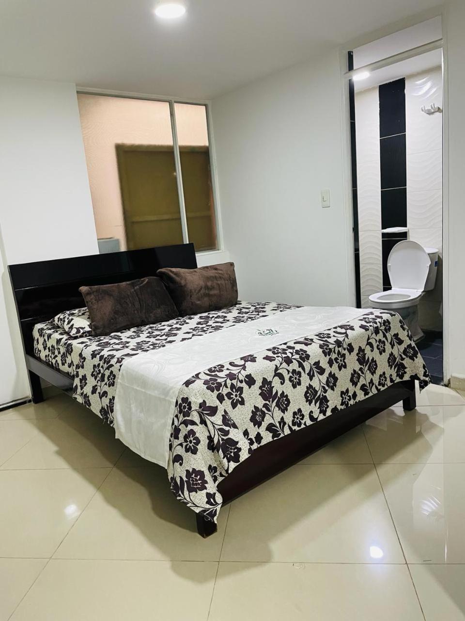Hotel Colonial El Bosque Dorado Tunja Kültér fotó
